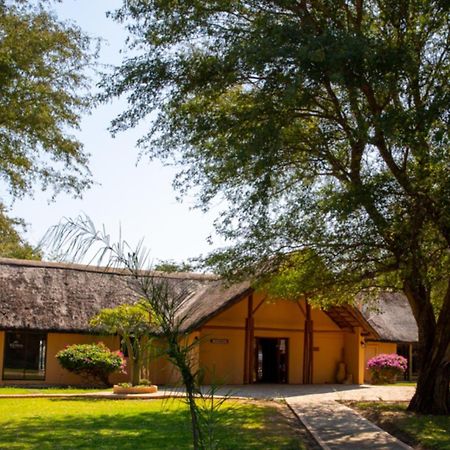 Kayova River Lodge Ndiyona Kültér fotó